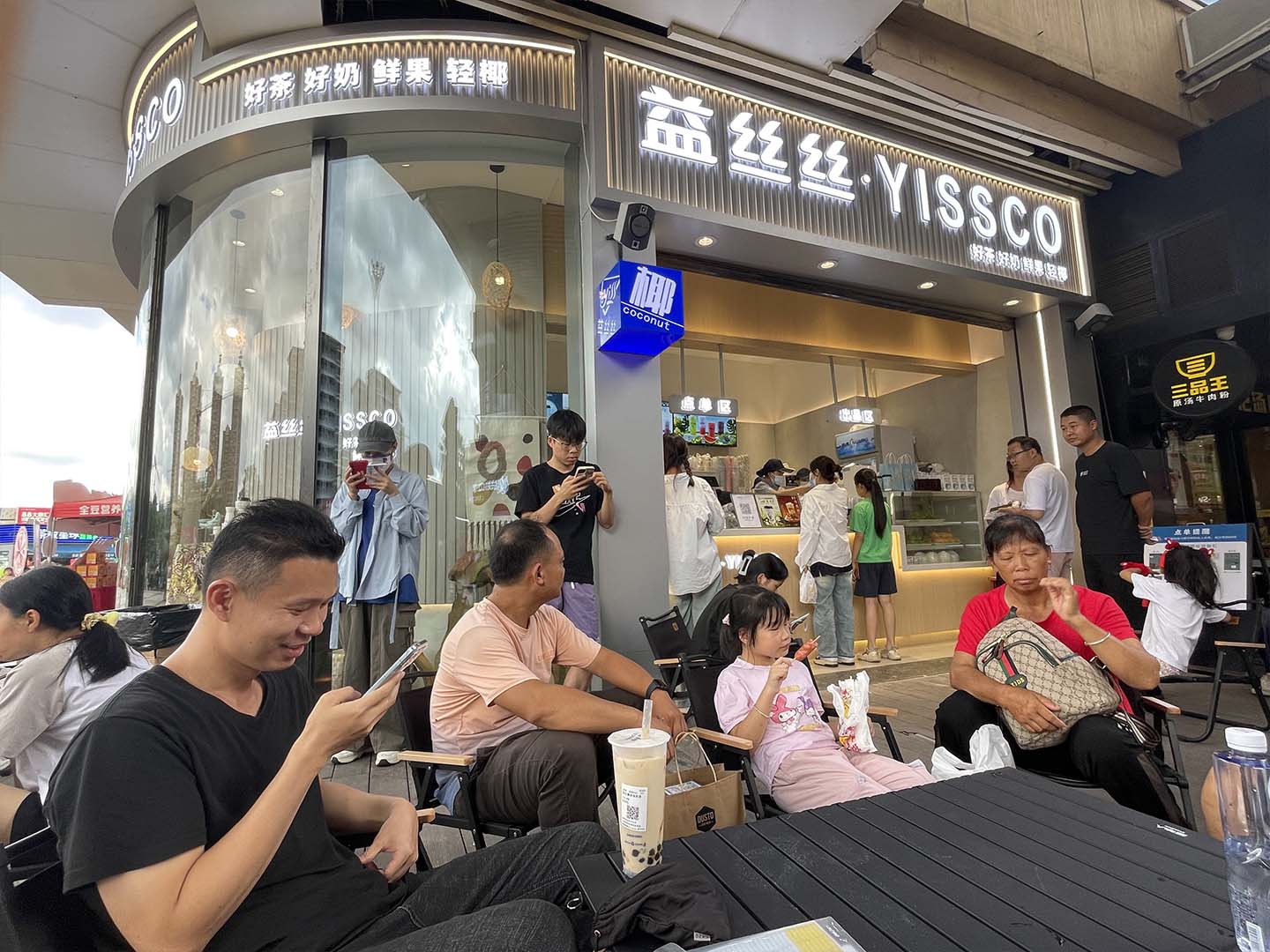 安吉万达火爆现场